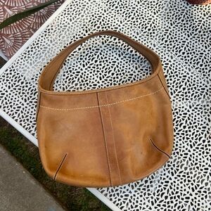 Elegant Tan Leather Women's Bag